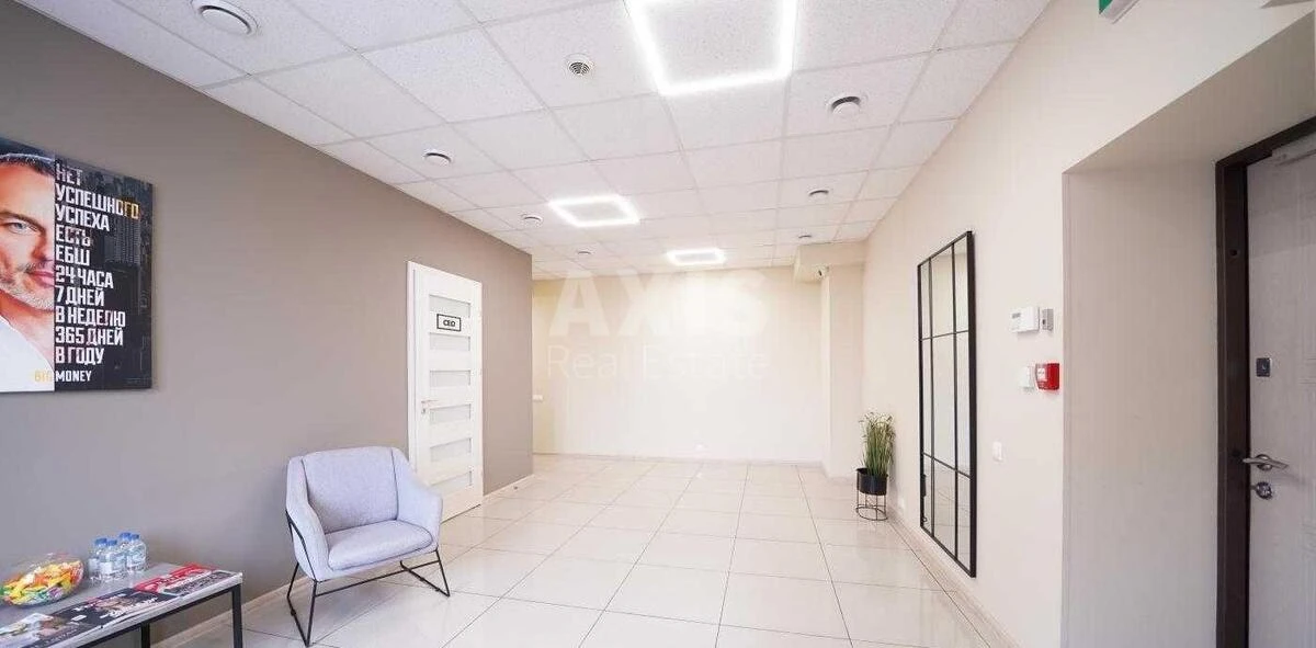 Office vul. Velyka Vasyl'kivs'ka 72, 400m2662970