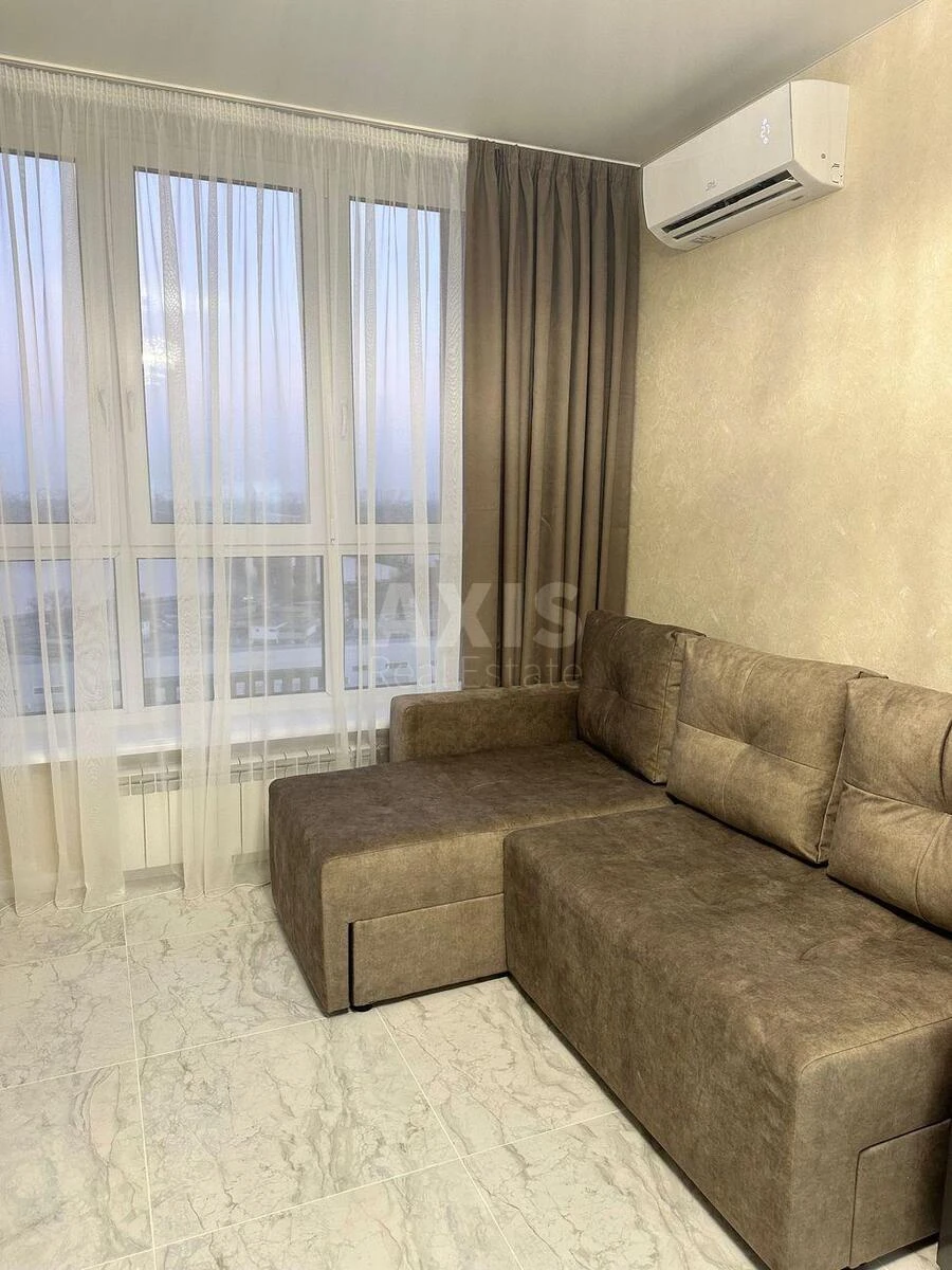 1к квартира пр-т Бандеры Степана 32Д706837