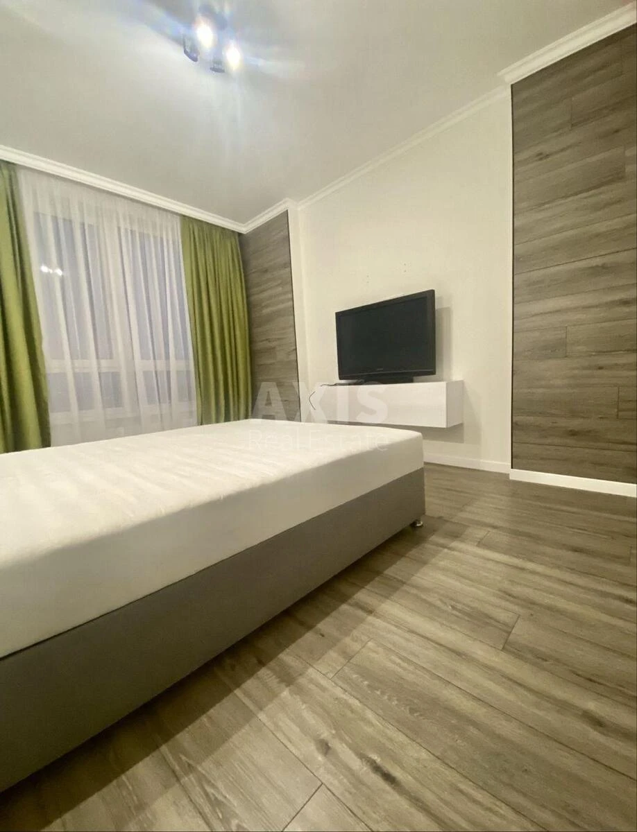 1k apartment vul. Kamianska 128692042