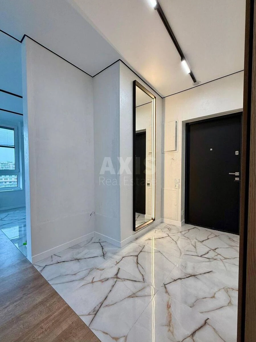 3k apartment prov. Uzhgorods'kyj 4/1620097