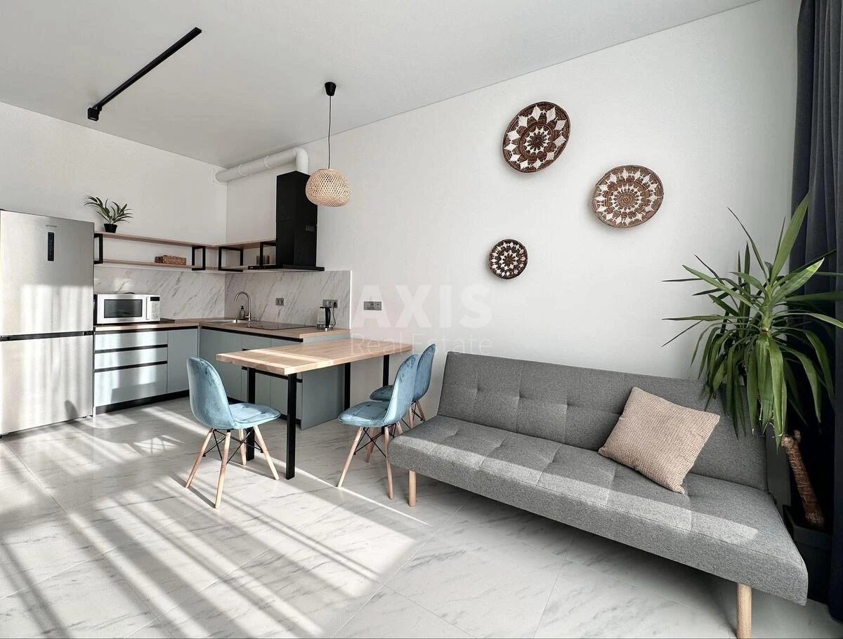 1k apartment vul. Rodyny Kristeriv 16697000