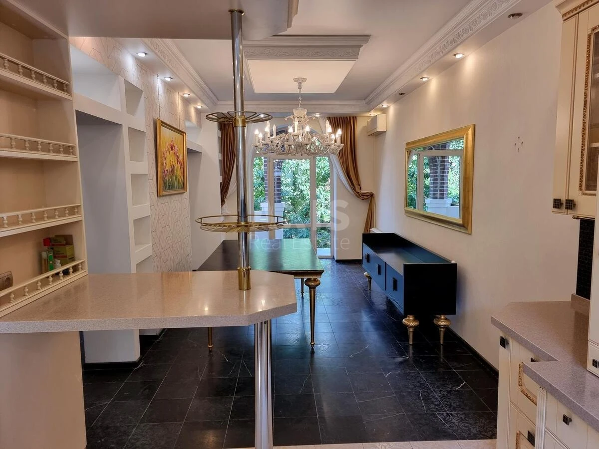 House vul. Rajevs'kogo Mykoly, 500m2, Kyiv city6661615