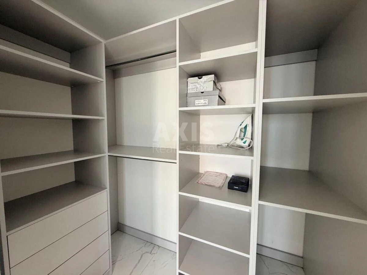 1k apartment pr-t Stepana Bandery 38701616