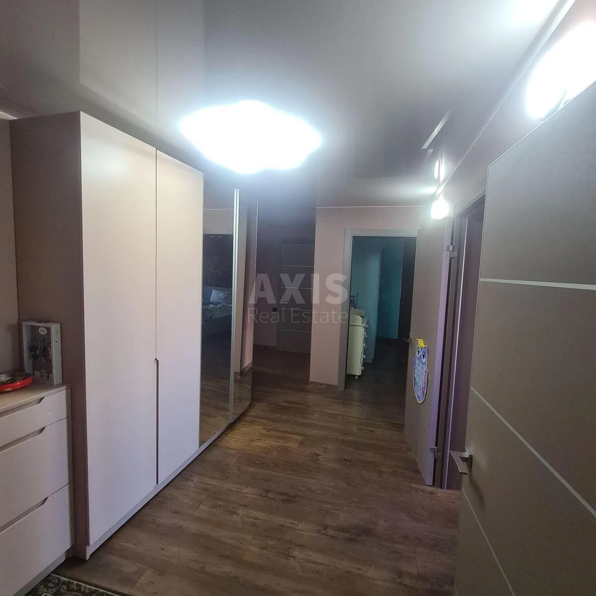 3k apartment vul. Olevs'ka 3Б706626
