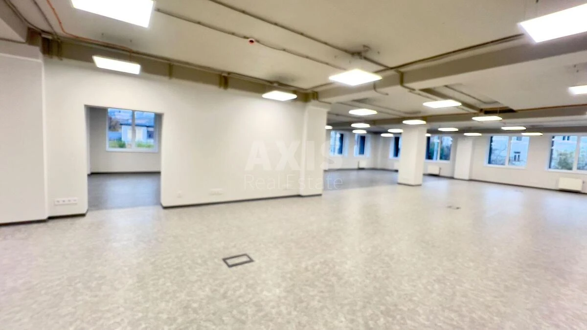 Office vul. Pochajnyns'ka 38/44, 550m2675515