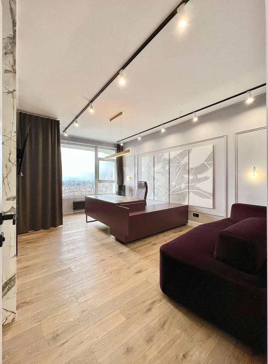 Office uzv. Klovs'kyj 7, 260m26749510