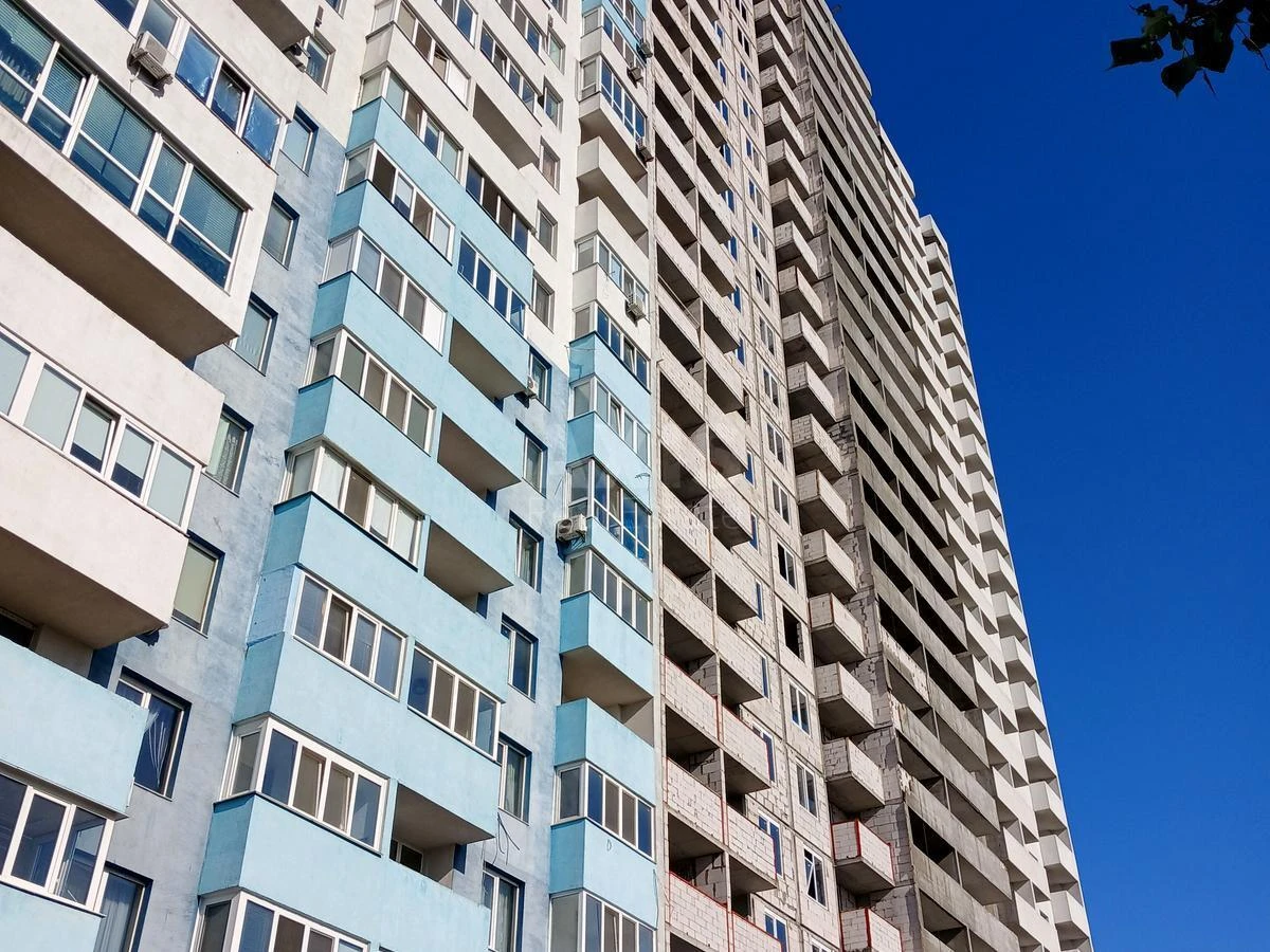2к квартира ул. Рональда Рейгана 407056815