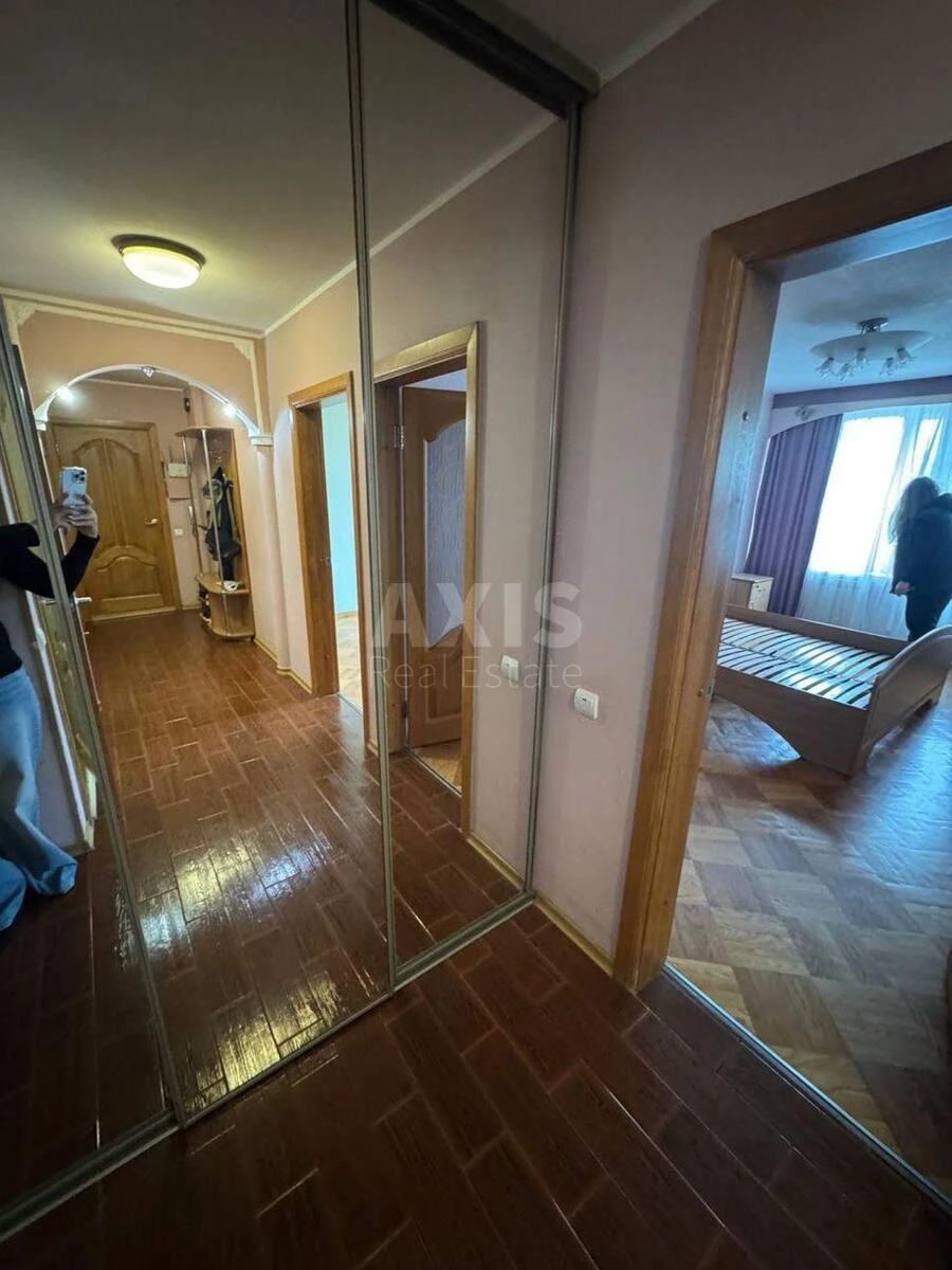 3k apartment vul. Bereznjakivs'ka 306428513