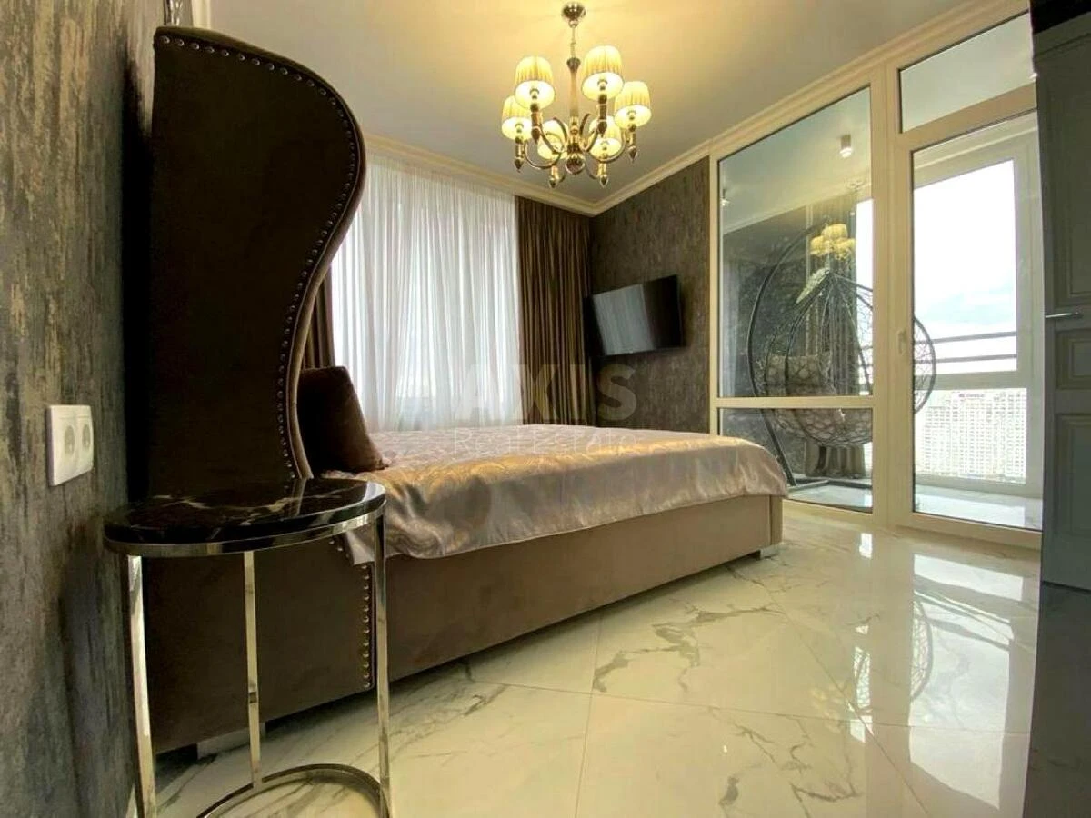 2k apartment nab. Dniprovs'ka 20А703893