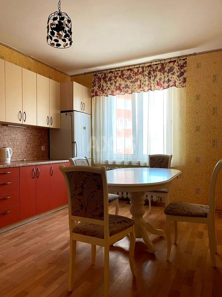 2k apartment vul. Urlivs'ka 34680013