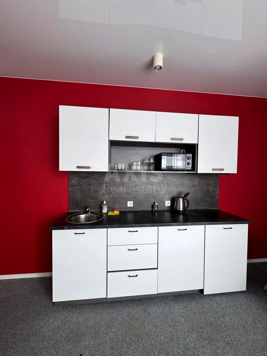 1k apartment uzv. Klovs'kyj 761552