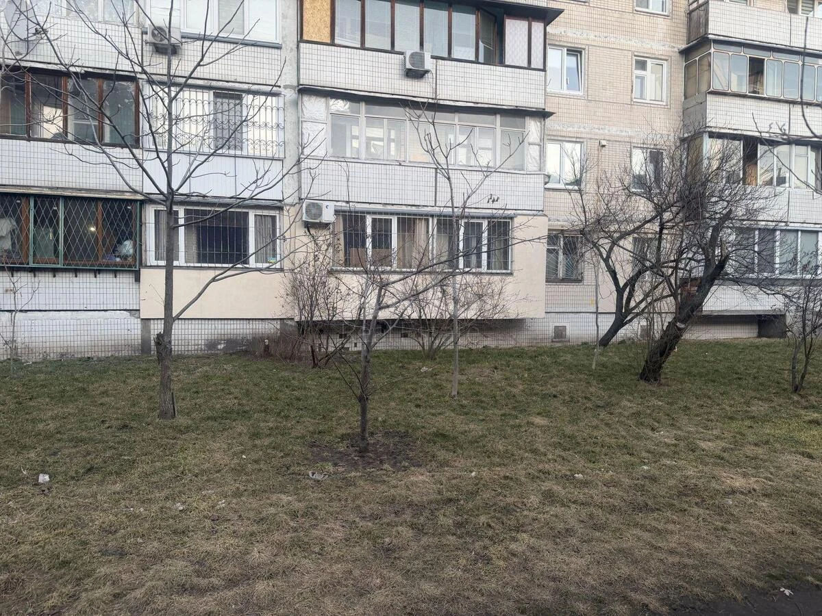 Объект торговли пр-т Оболонский 30, 102м2660871