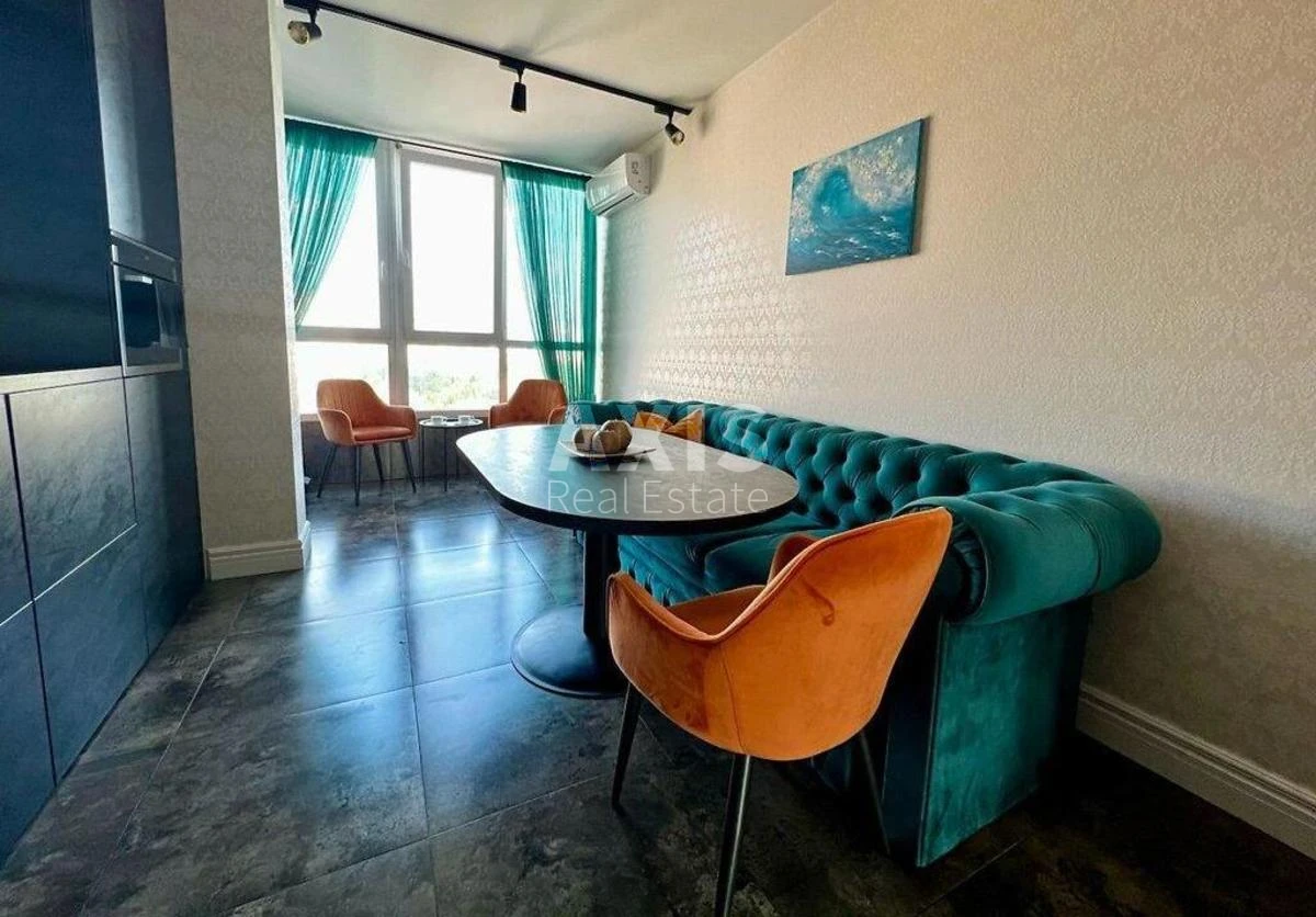 3k apartment pr-t Berestejskij 67408531