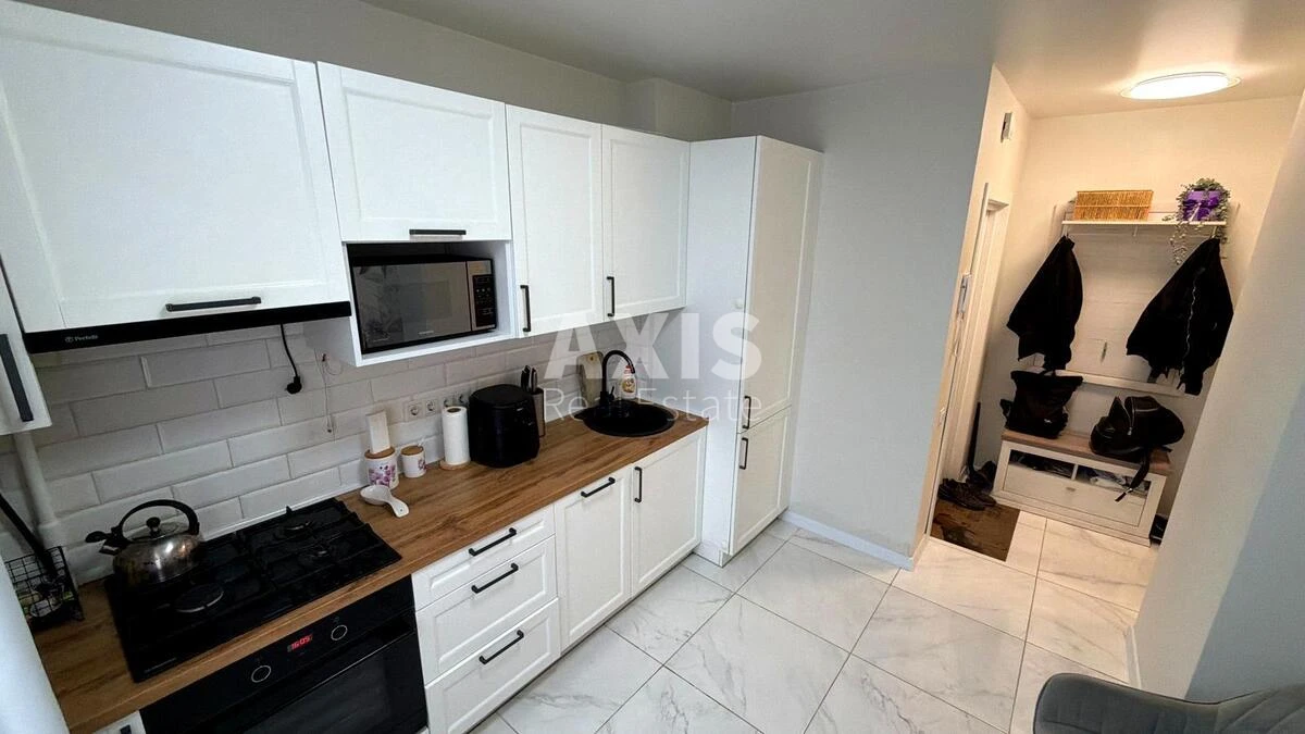 3k apartment prov. Chervynovskyy 5664000