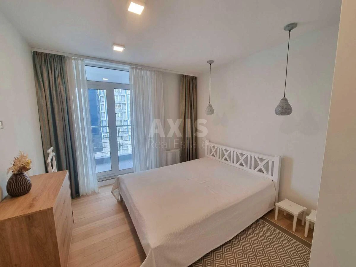 3k apartment vul. Kudri Ivana 77147910