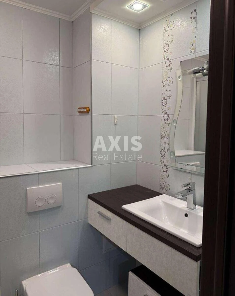 2k apartment vul. Entuziastiv 7/16335810