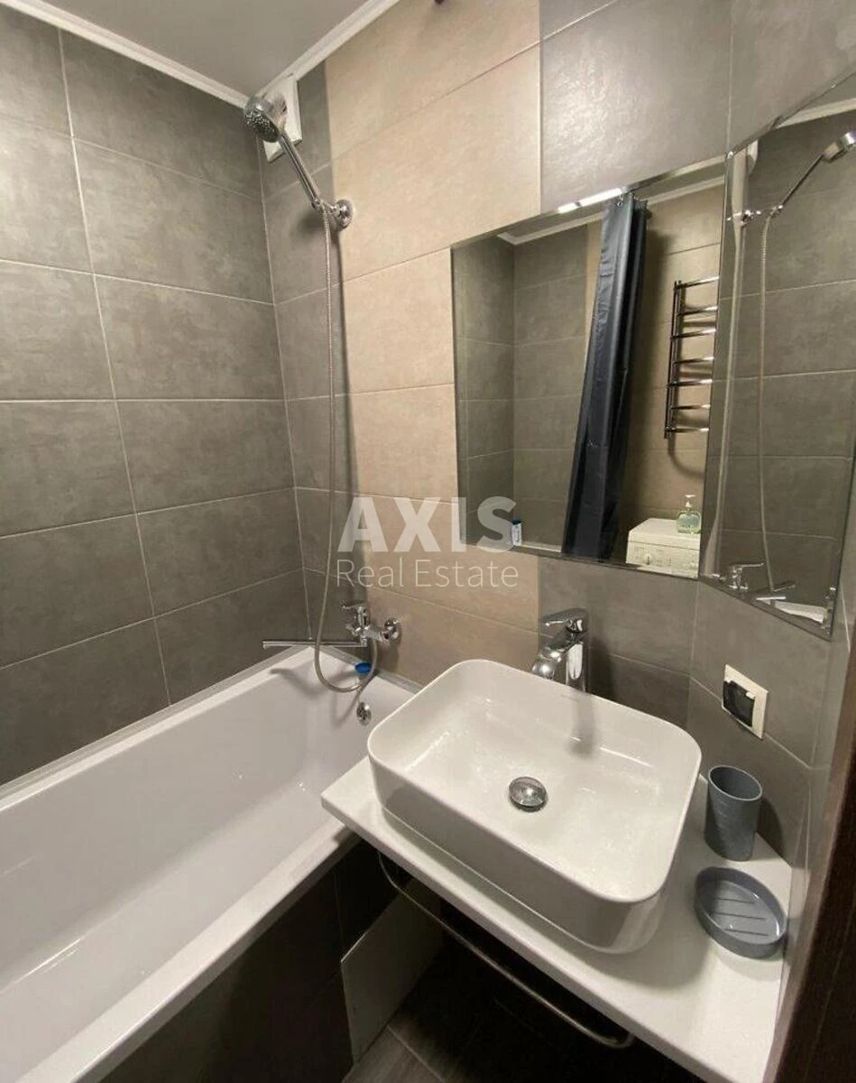 1k apartment vul. Александры Эстер 16686047