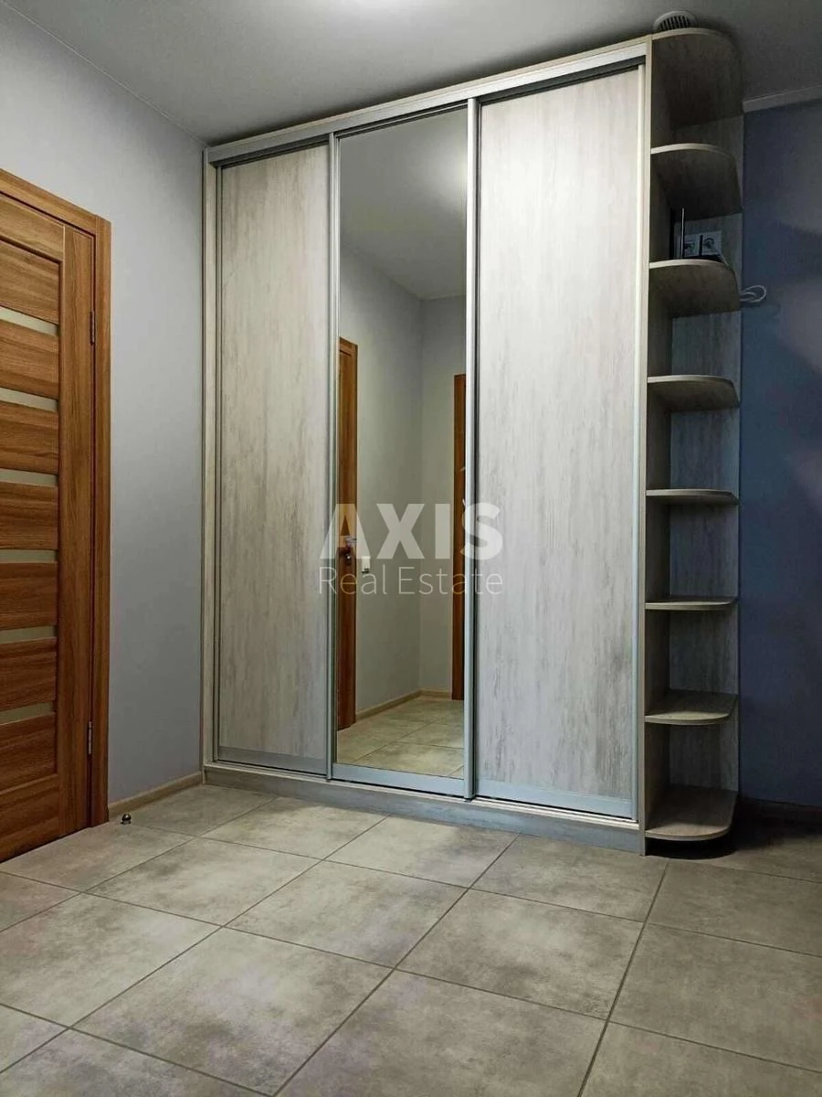1k apartment vul. Sverstjuka Jevgena 4289476