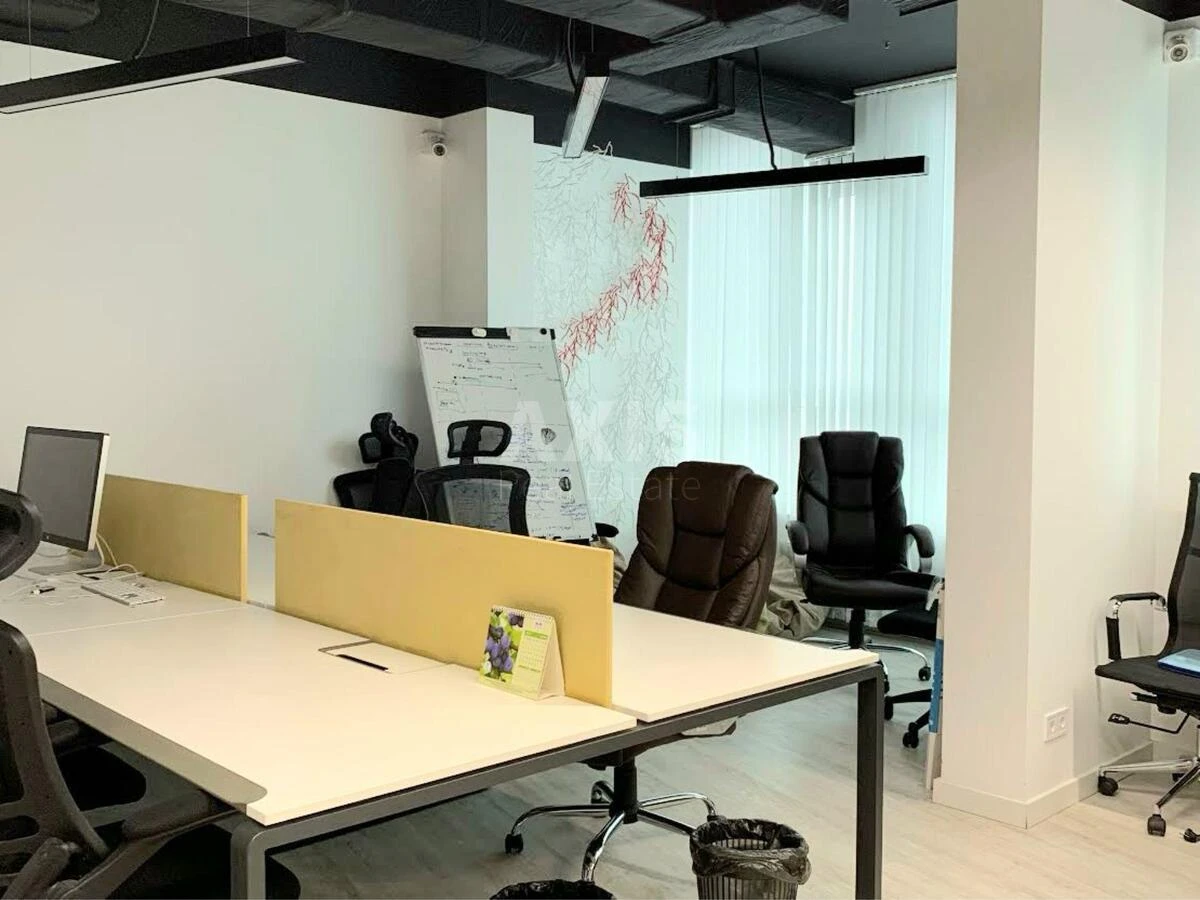 Office vul. Chavdar Jelyzavety 1, 136m2604112