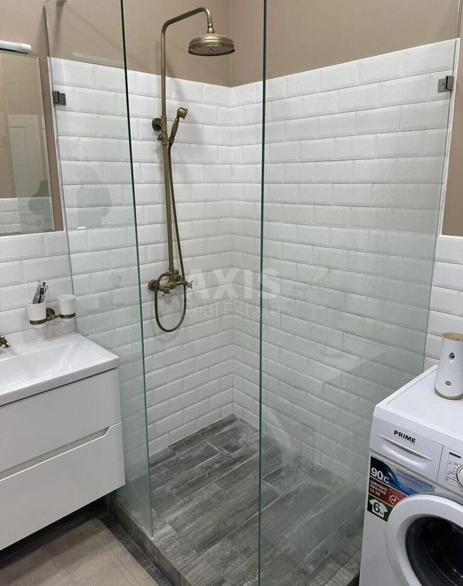 3к квартира ул. Джона Маккейна 39А6587510