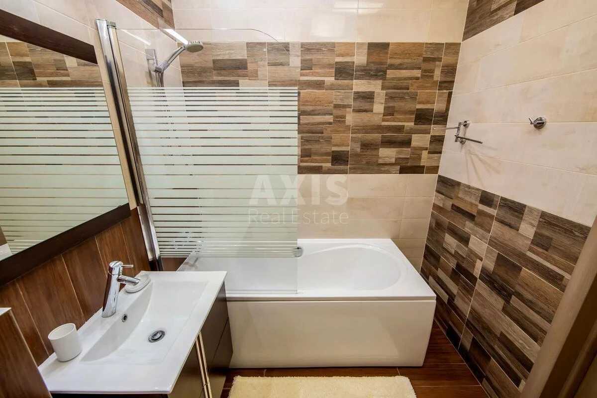 3k apartment nab. Dniprovs'ka 147032811