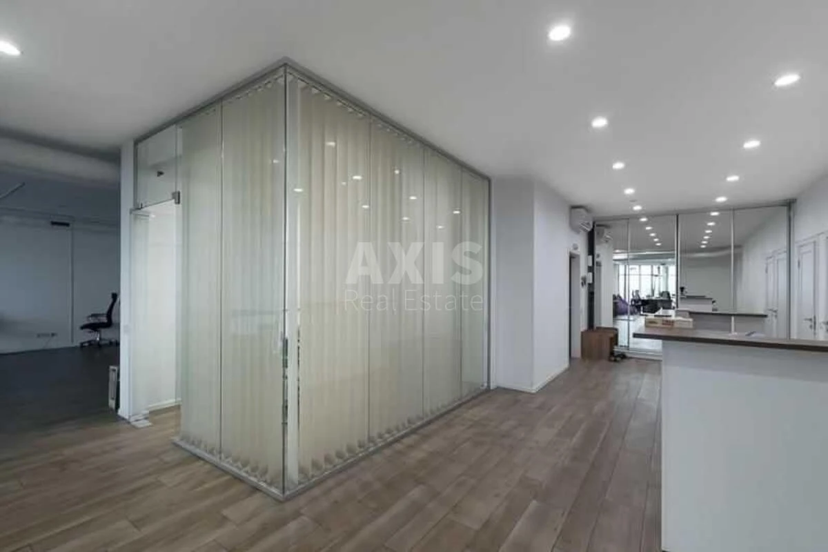 Office vul. Velyka Vasyl'kivs'ka 72, 315m2656659