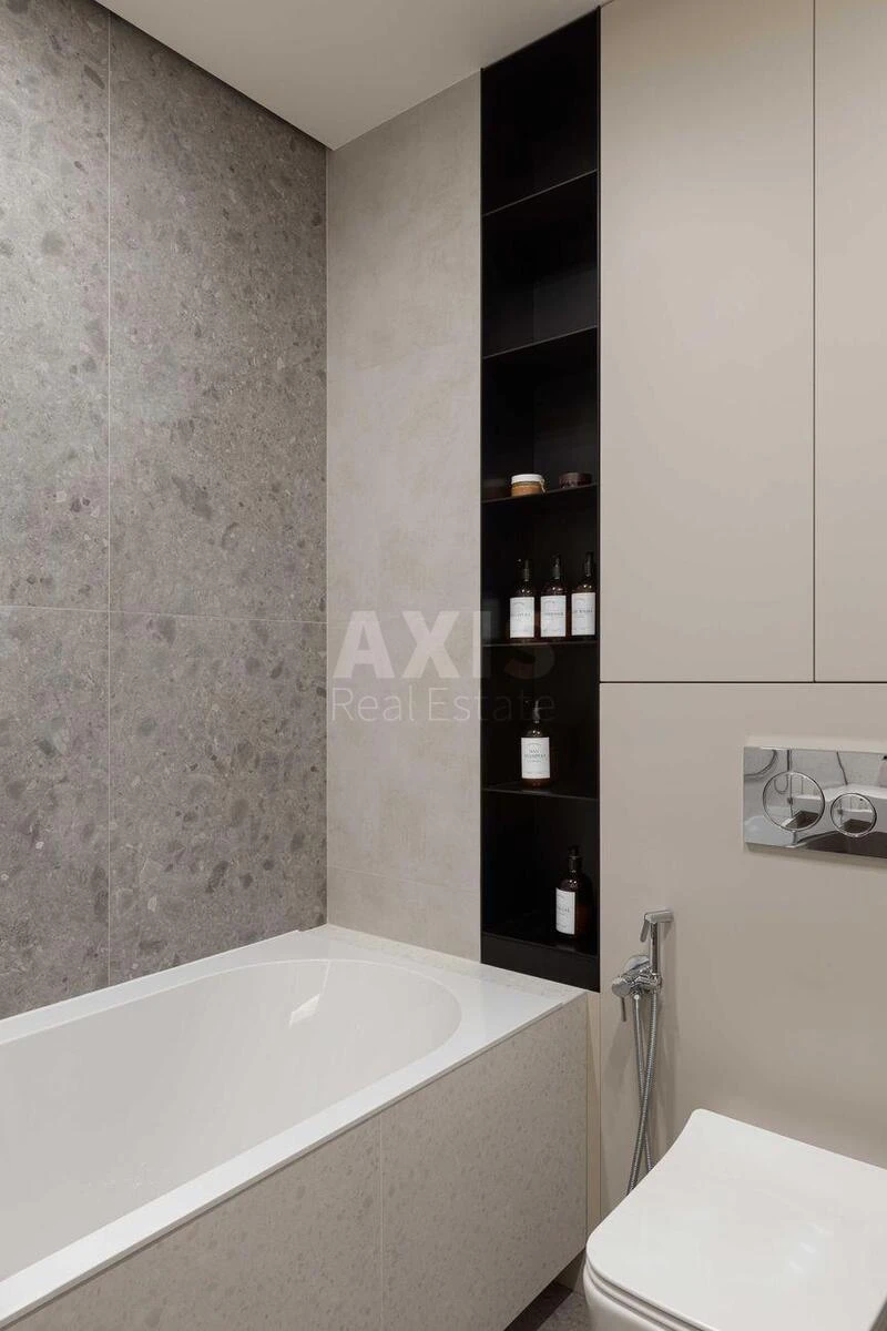 3k apartment vul. Saljutna 2Б6730510