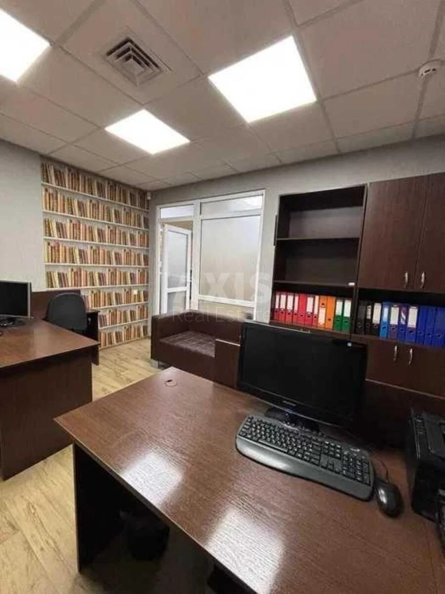 Office vul. Gonchara Olesja 35Б, 122m2641415