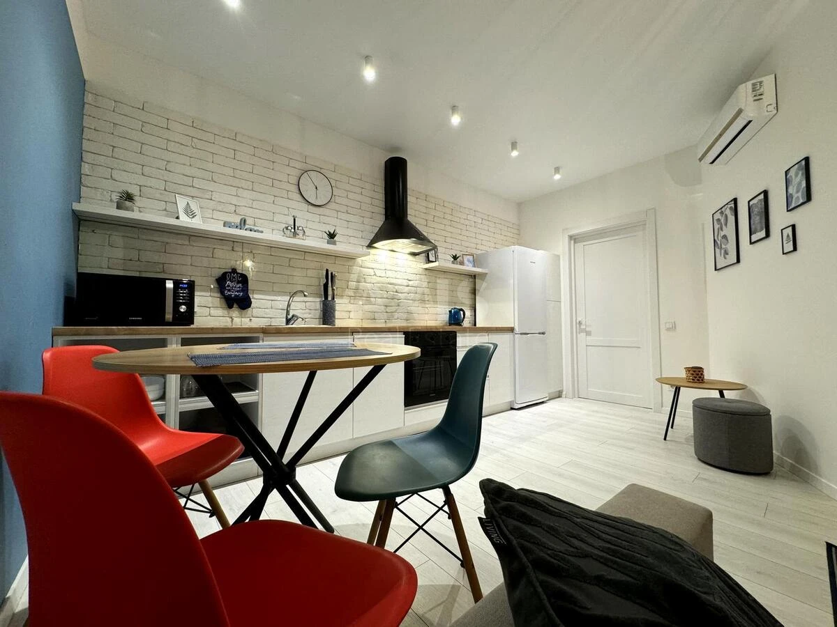 2k apartment vul. Zarichna 1Г6898715