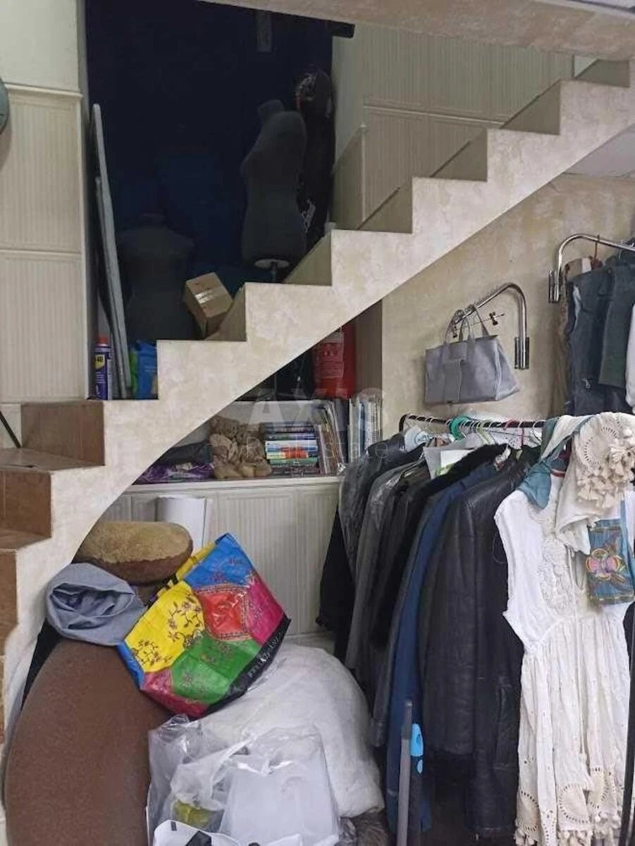 Объект торговли ул. Нижний Вал 33, 59м2646813