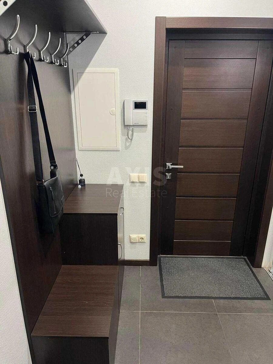 2к квартира ул. Василия Тютюнника 37/16761016