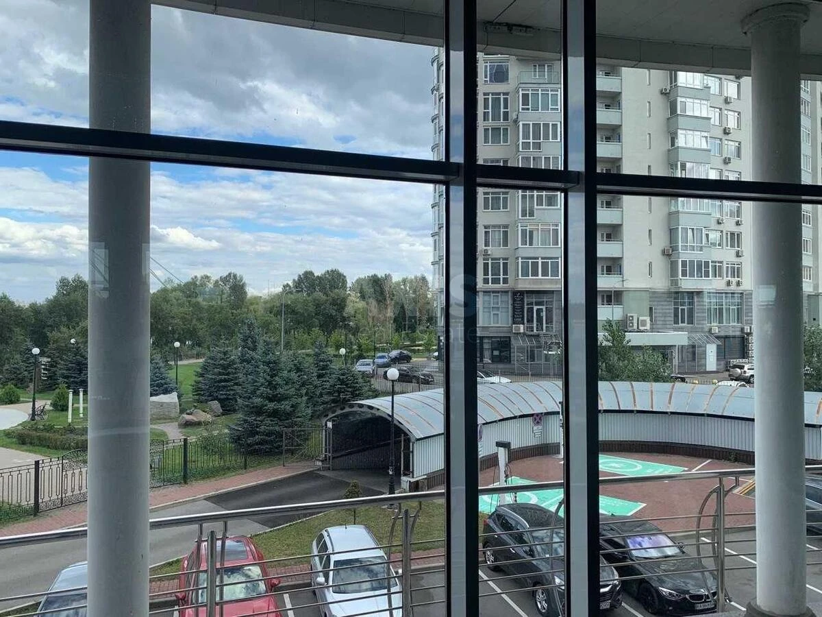 Office vul. Obolons'ka naberezhna 1, 1000m2607255