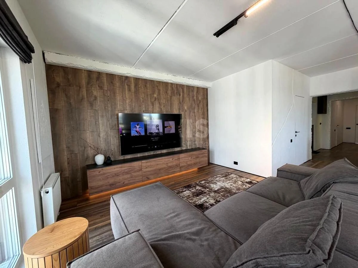 3k apartment vul. Myhajla Maksymovycha 28Е677201