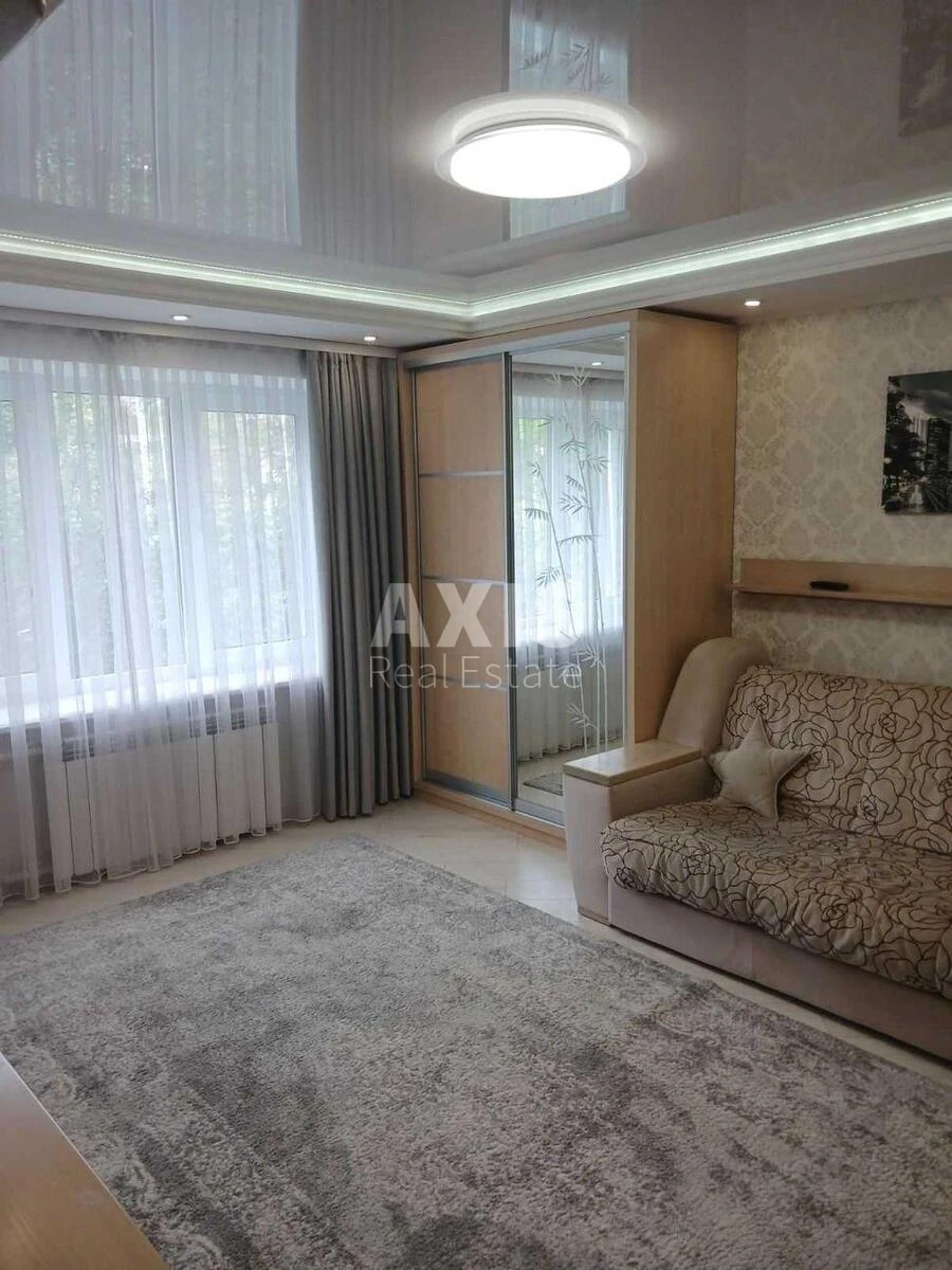 2к квартира пр-т Голосеевский 110546894