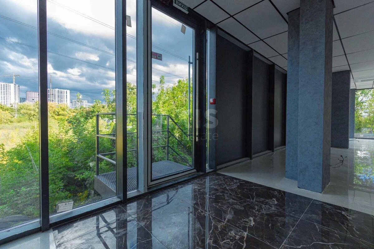 Офис ул. Выговского Ивана 20Д, 1500м2529173