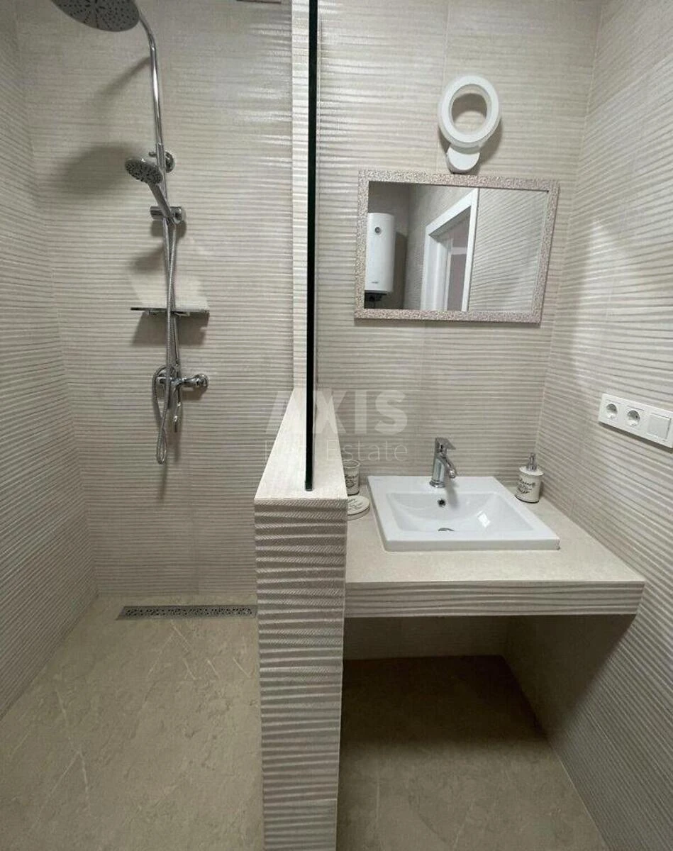 1к квартира ул. Ревуцкого 40В6976012