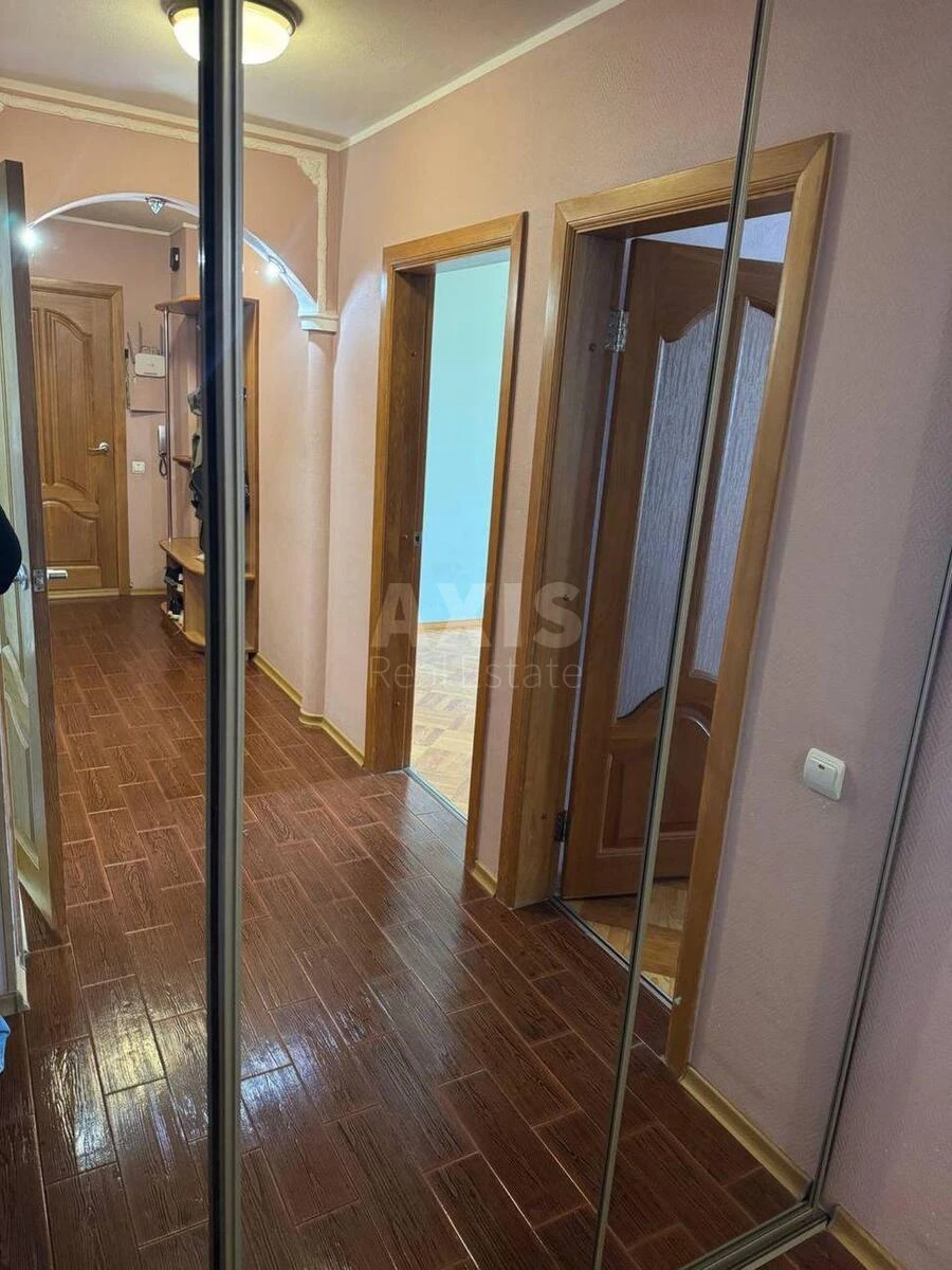 3k apartment vul. Bereznjakivs'ka 306428514