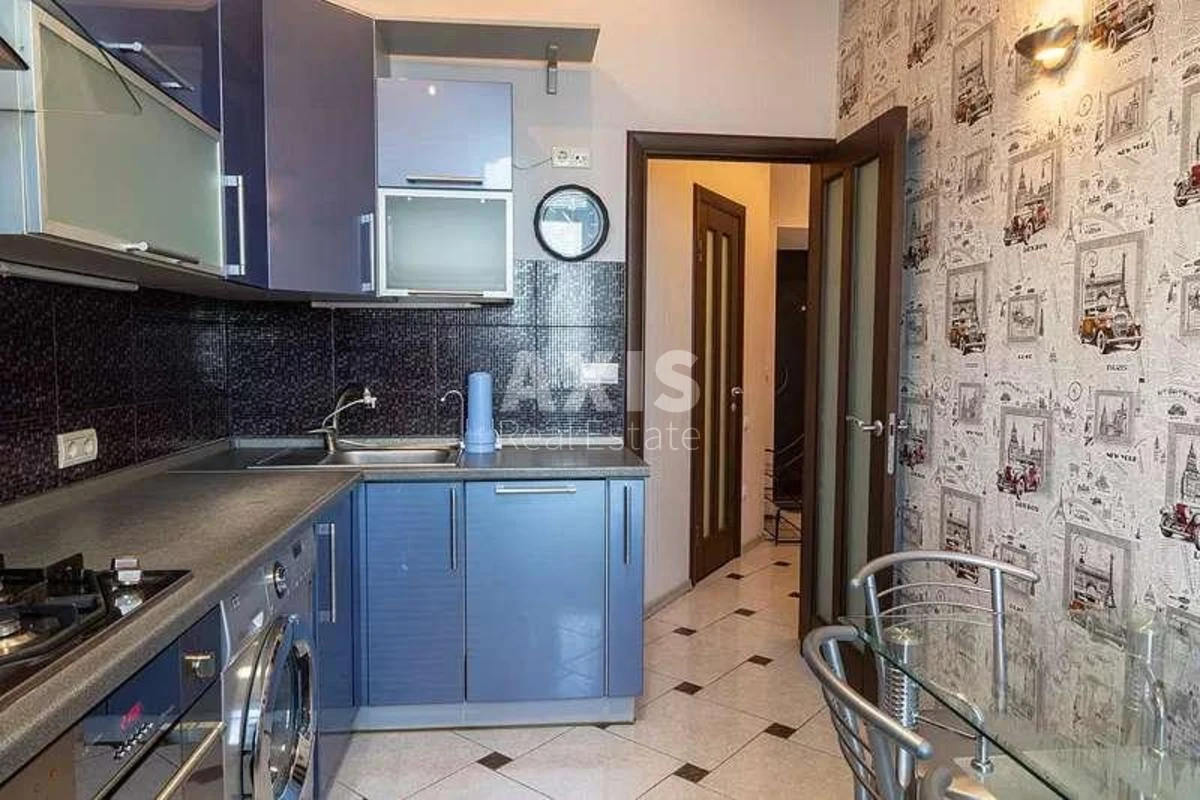 2k apartment vul. Andrii'vs'ka 11238100
