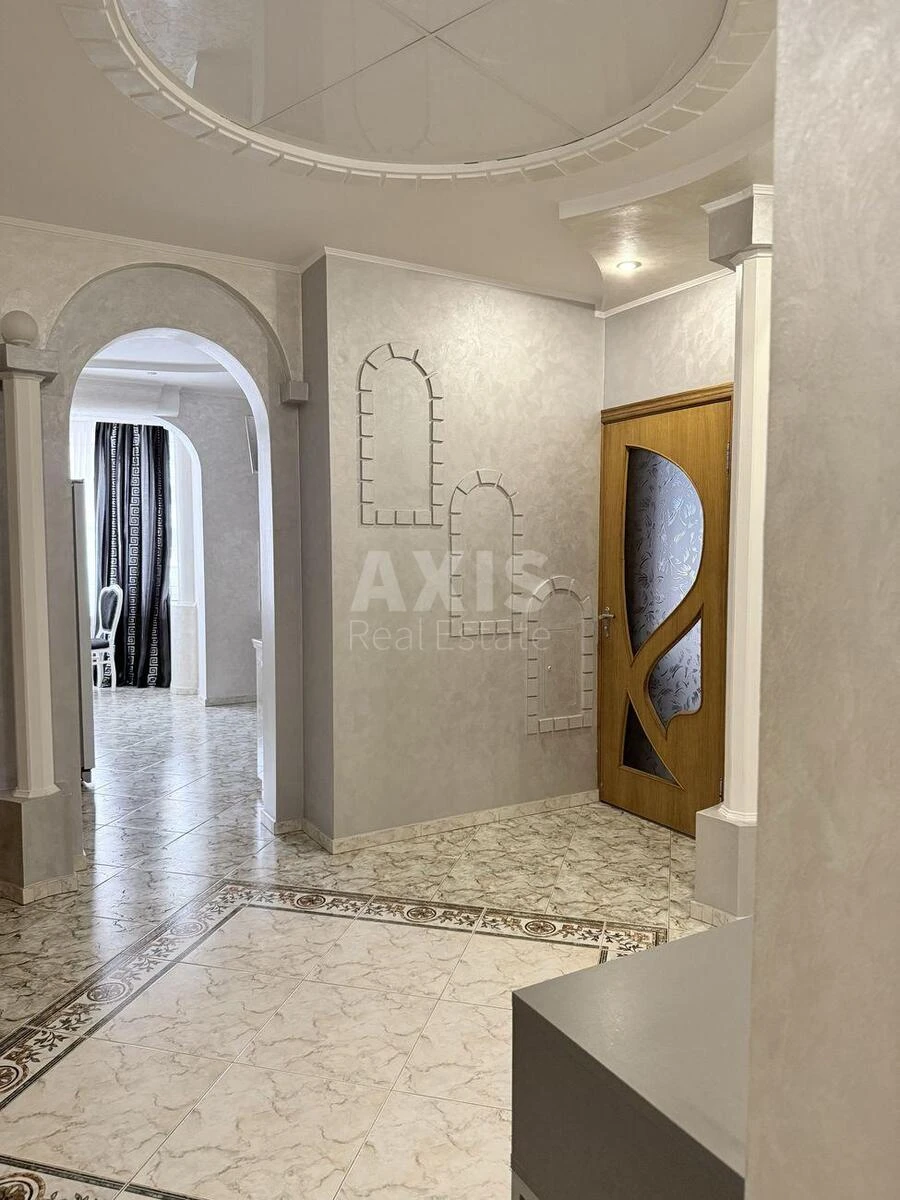 2k apartment vul. Levka Lukyanenka 29В656119