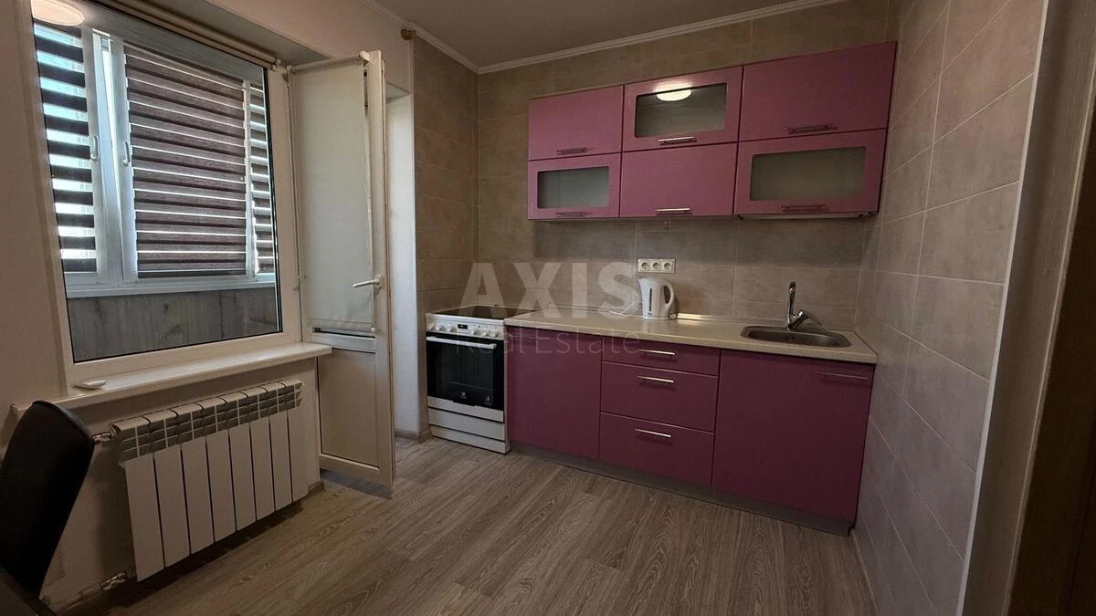 2k apartment vul. Revuc'kogo 19/171916