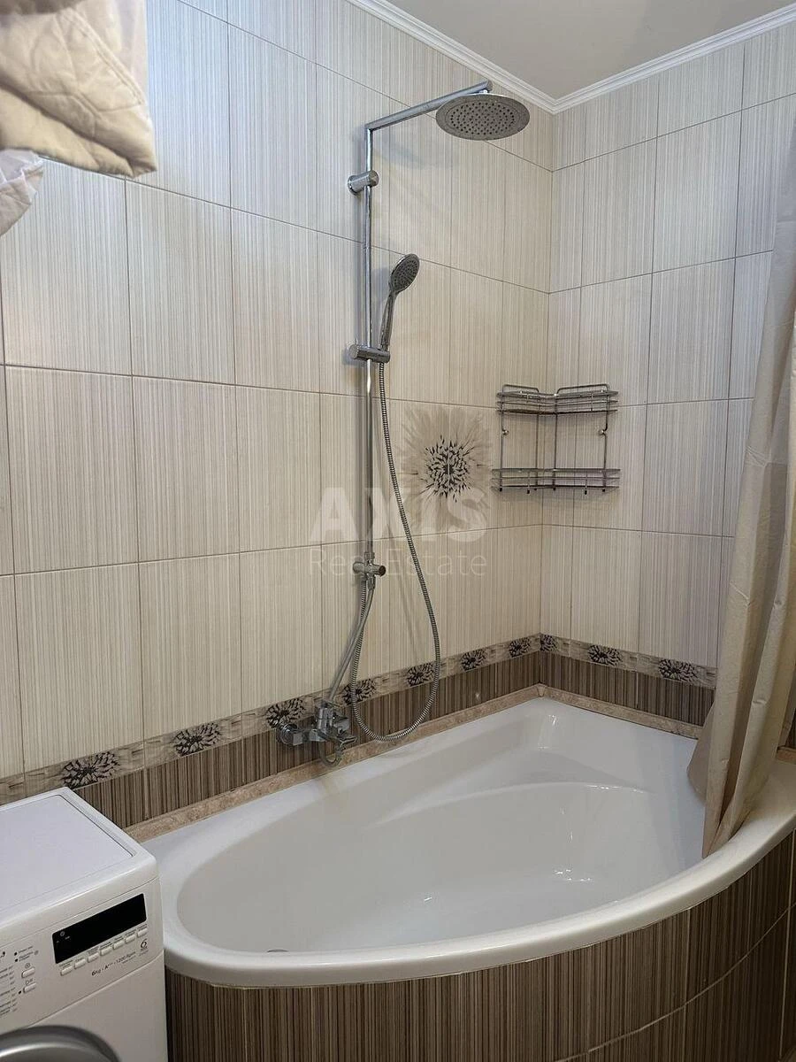 1k apartment vul. Dragomanova 40З599735