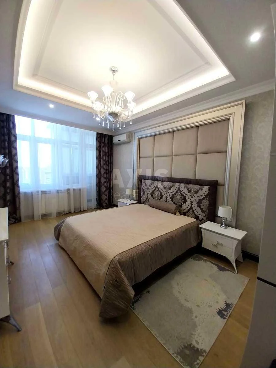 3k apartment vul. Dmytrivs'ka 82720005