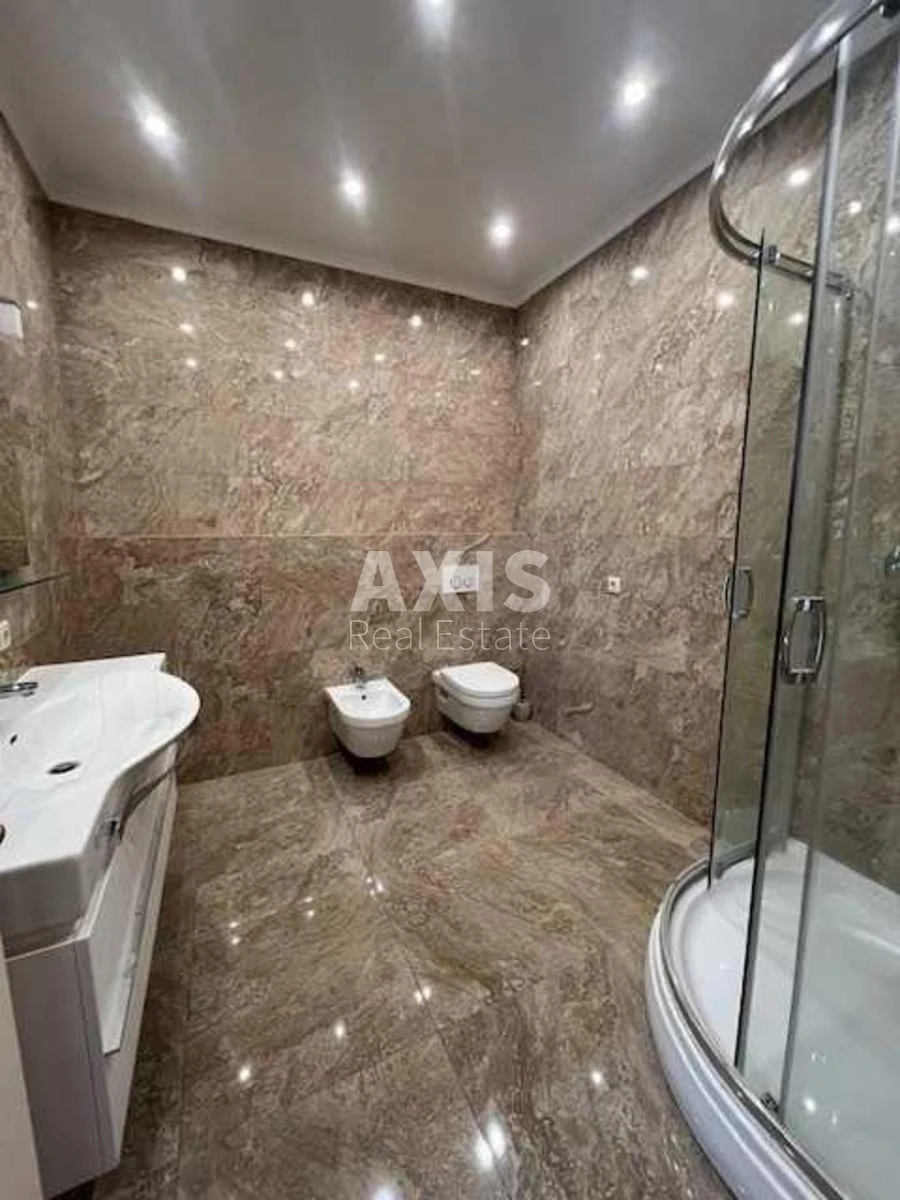 Office uzv. Klovs'kyj 7А, 200m2431763