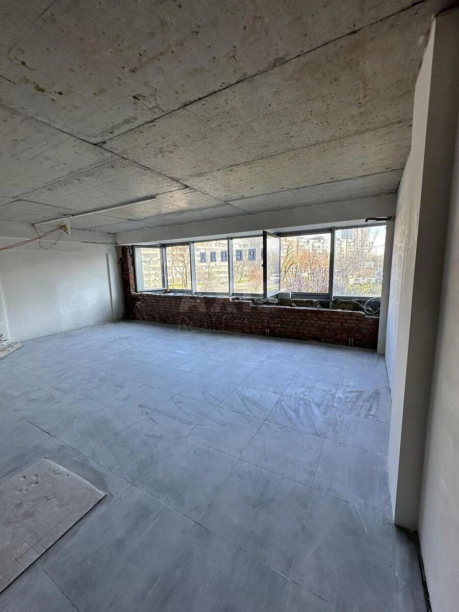 Объект торговли ул. Вышгородская 45, 250м2646274