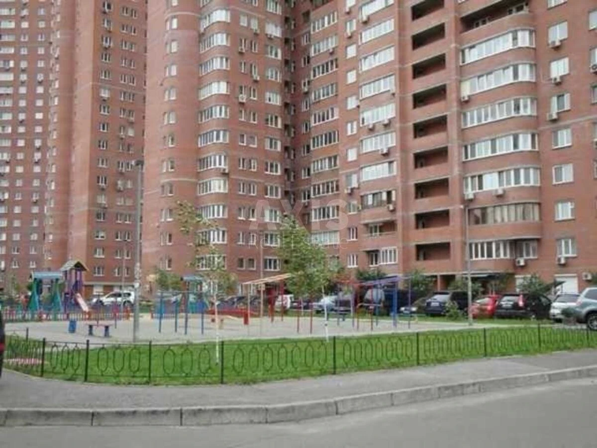 3k apartment vul. Ahmatovoi' Anny 137097920