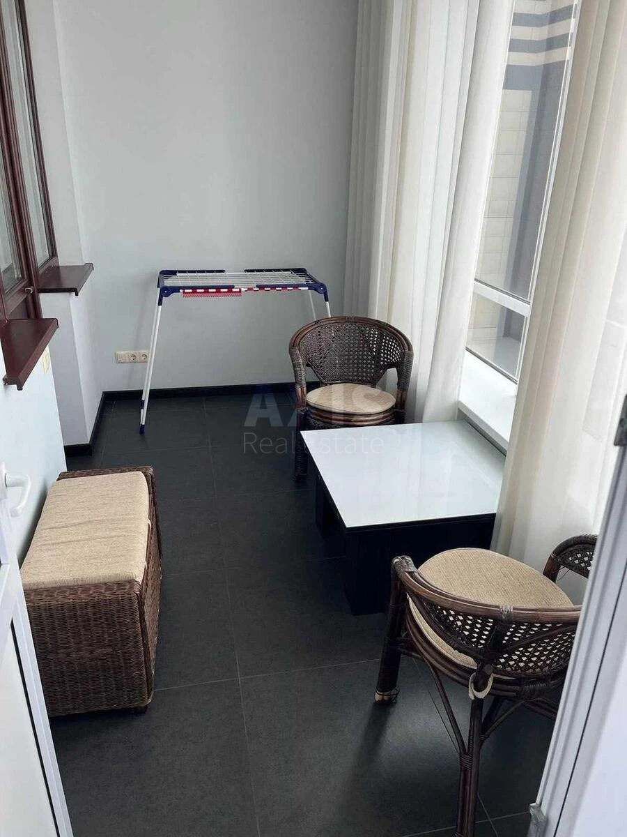 2k apartment vul. Vasylya Tyutyunnyka 37/16761013