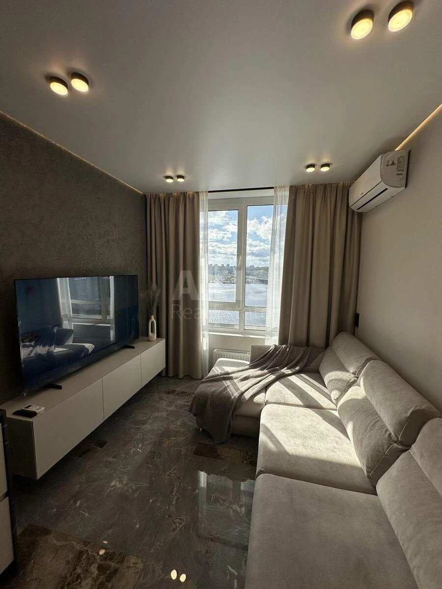 2k apartment nab. Dniprovs'ka 15676913