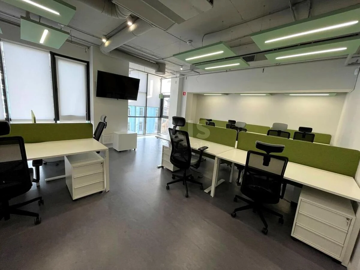 Office vul. Mykil's'ko-Botanichna 14, 288m2