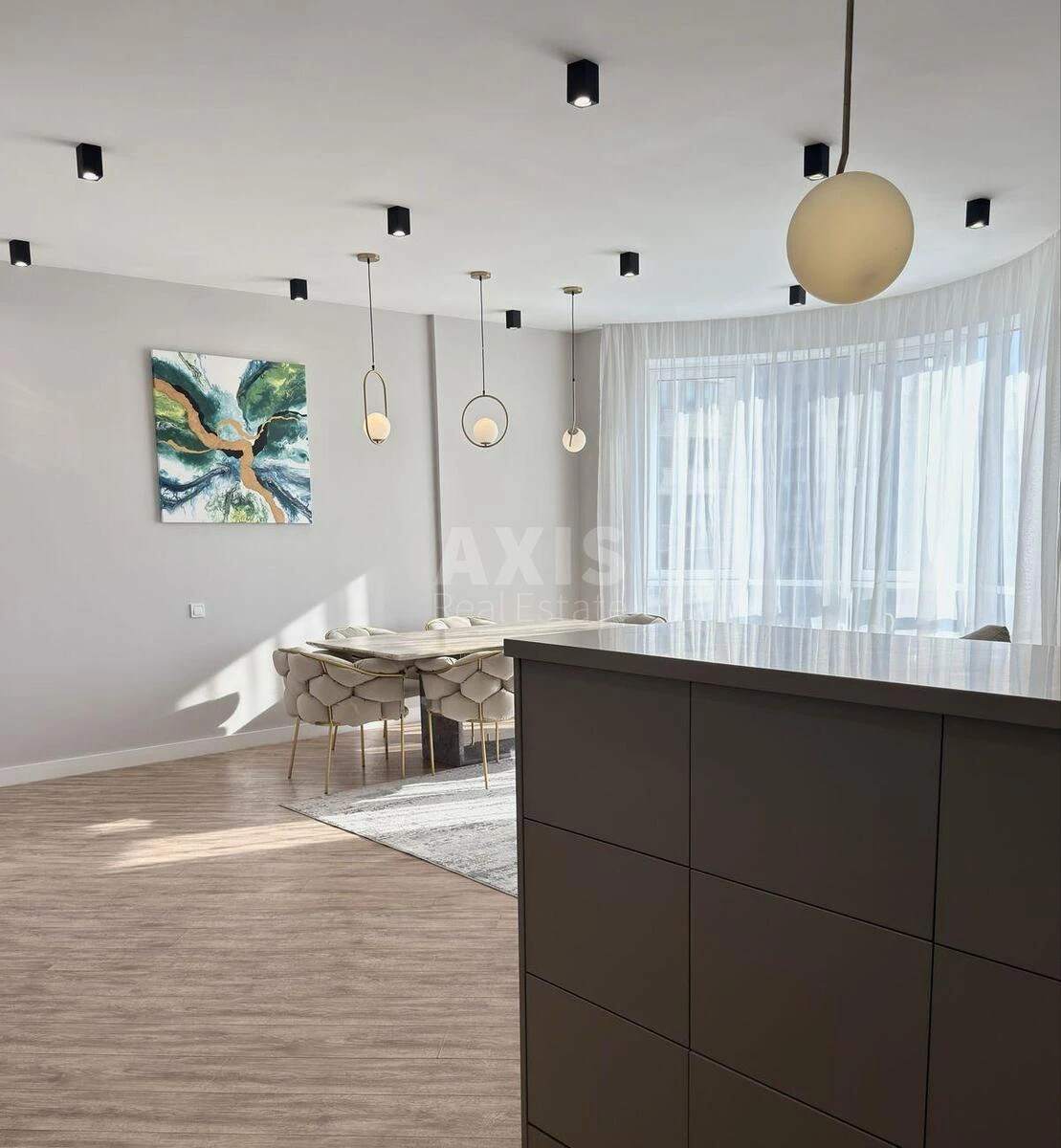 3k apartment vul. Vasylya Tyutyunnyka 37/1713833