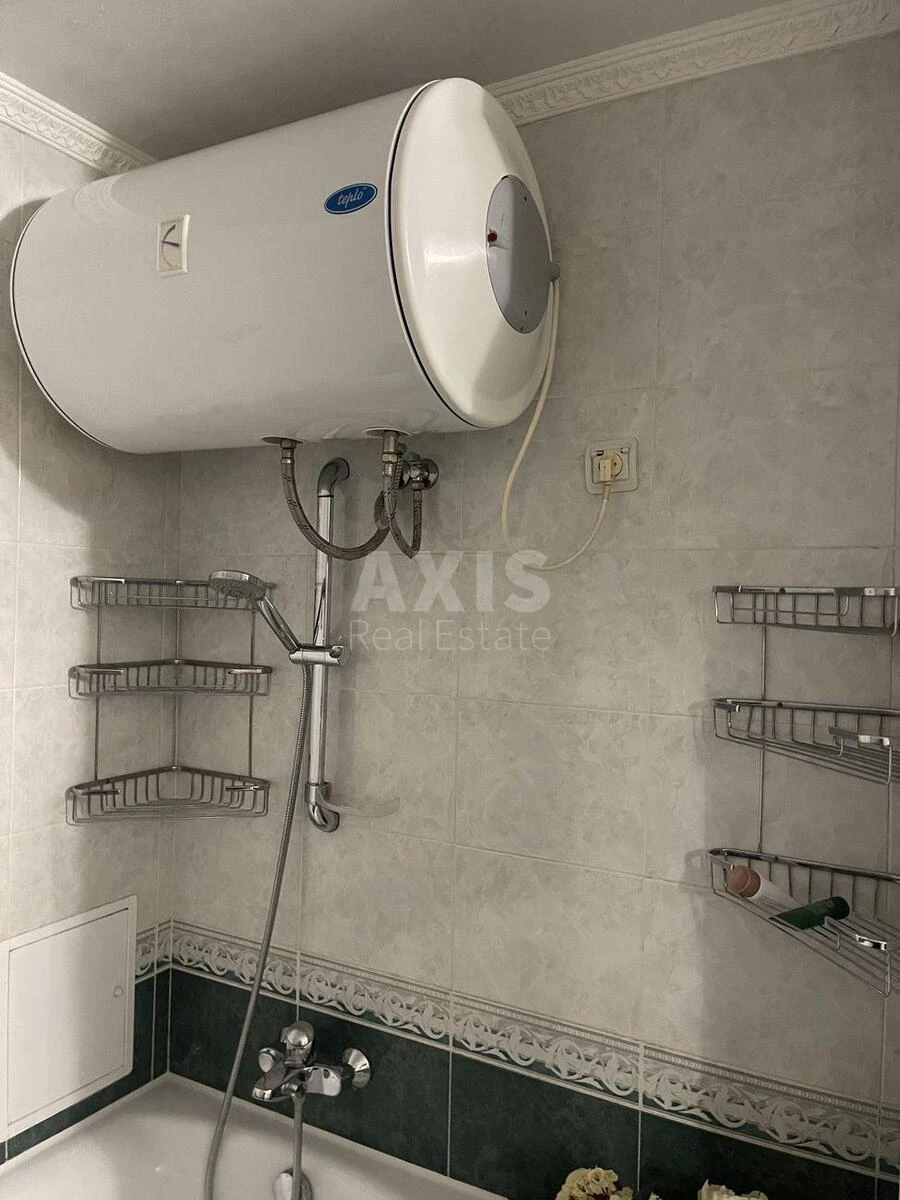 2k apartment vul. Urlivs'ka 6666710